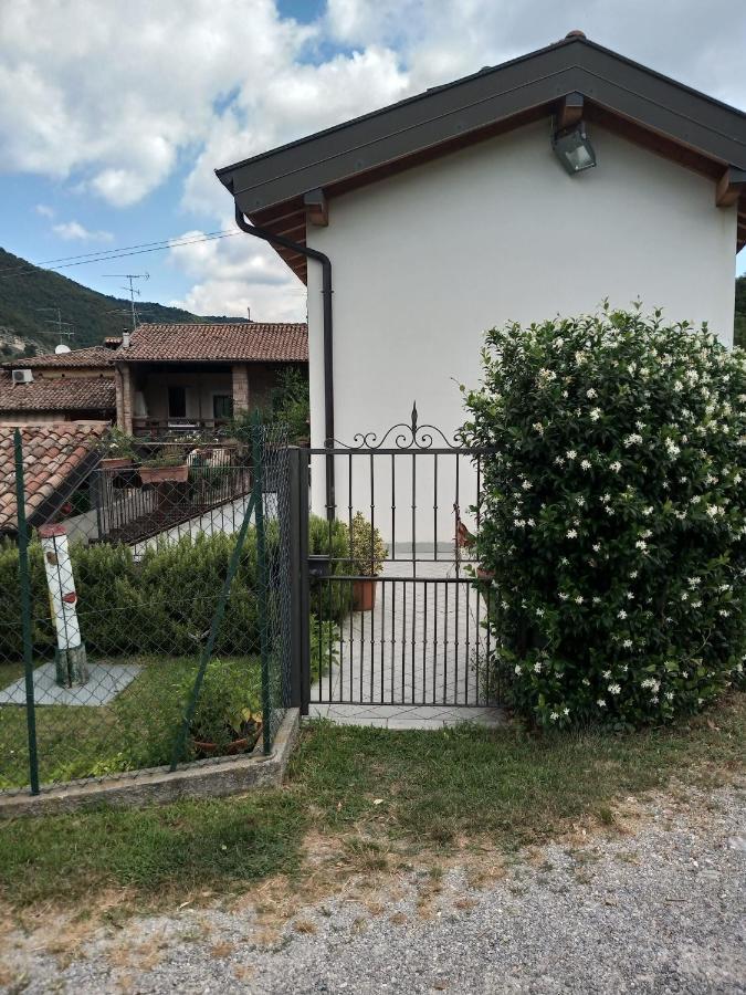 Agriturismo Cascina Rossano 프로바글리오디세오 외부 사진