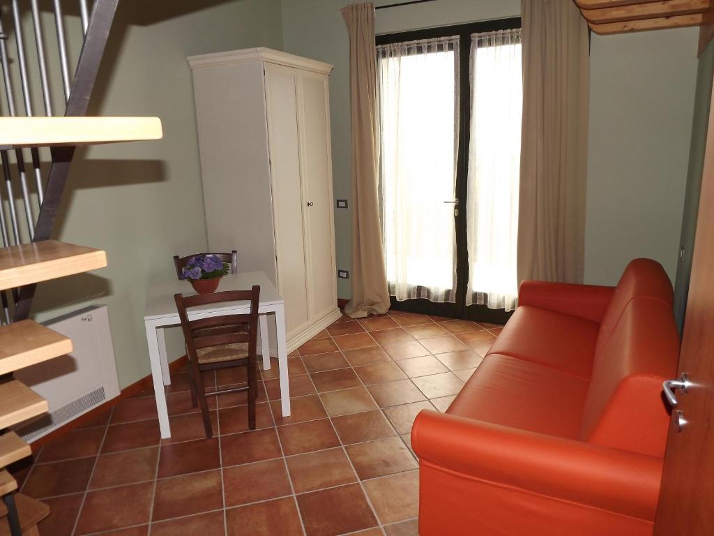 Agriturismo Cascina Rossano 프로바글리오디세오 객실 사진