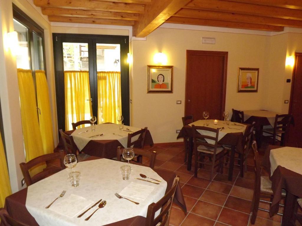 Agriturismo Cascina Rossano 프로바글리오디세오 외부 사진