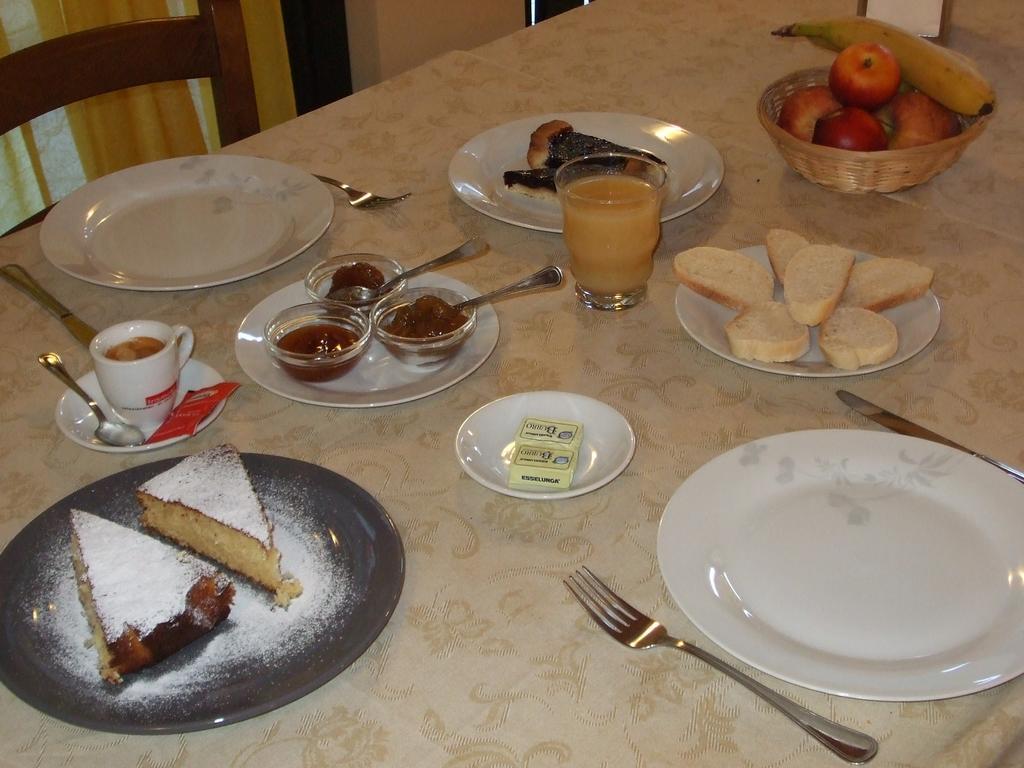 Agriturismo Cascina Rossano 프로바글리오디세오 외부 사진